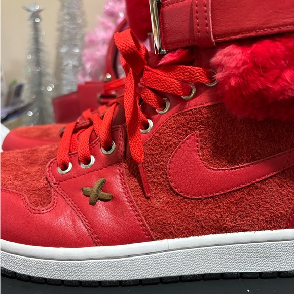 AIR JORDAN 1 “LUX” RUBY STREET ALPS CUSTOM MADE NIKE WITH FUR. - Picture 15 of 16